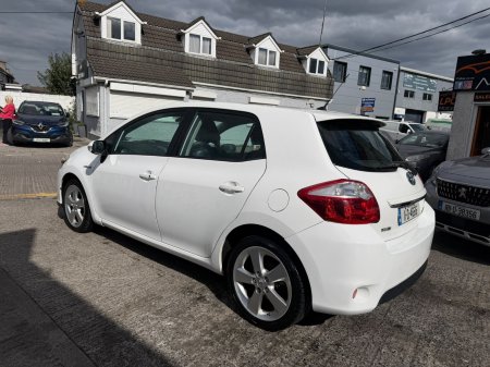 2011 Toyota Auris - photo 9