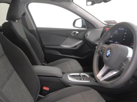 2026 BMW 1-Series - photo 12