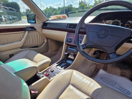 1995 Mercedes-Benz E-Class - photo 23
