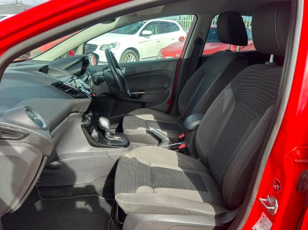 2015 Ford Fiesta - photo 17