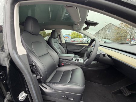 2023 Tesla Model Y - photo 5