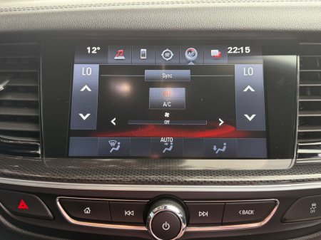2018 Vauxhall Insignia - photo 13