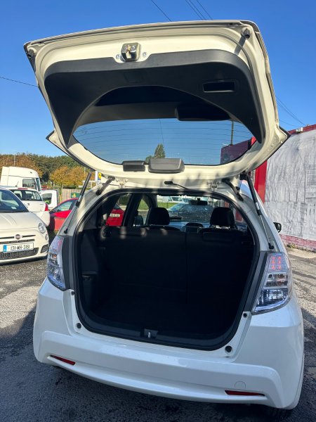 2011 Honda Fit - photo 15