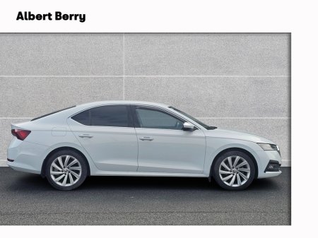 2021 Skoda Octavia - photo 3