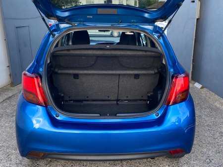 2016 Toyota Yaris - photo 10