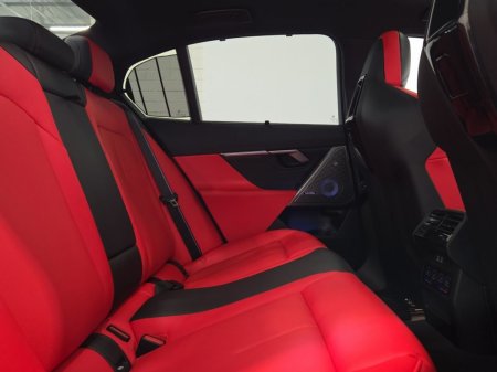 2025 BMW M5 - photo 22