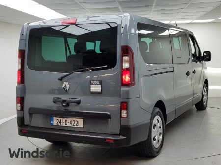 2024 Renault Trafic - photo 2