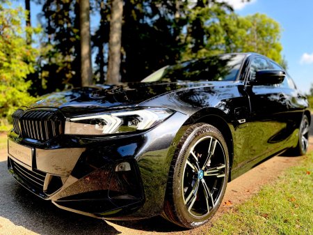 2023 BMW 3-Series - photo 30