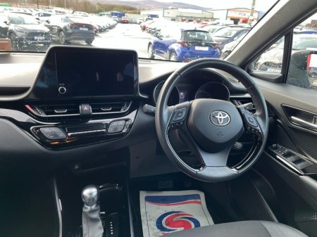 2023 Toyota C-HR - photo 9