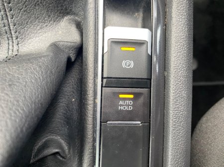 2021 Volkswagen Tiguan - photo 34