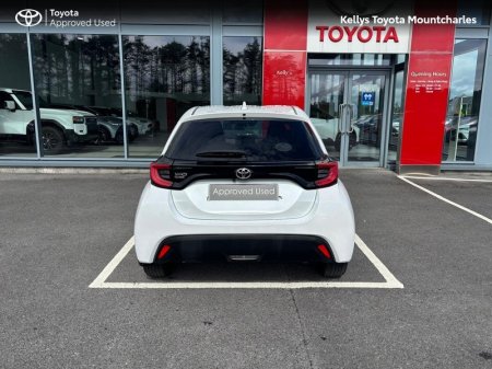 2022 Toyota Yaris - photo 12