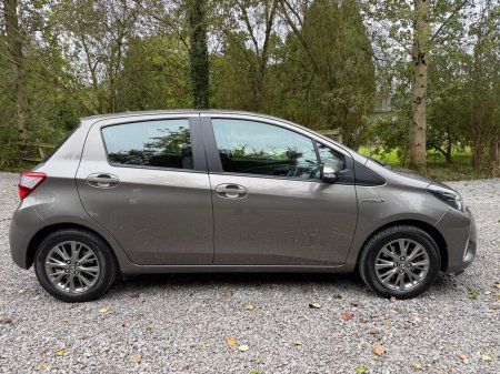 2019 Toyota Yaris - photo 3
