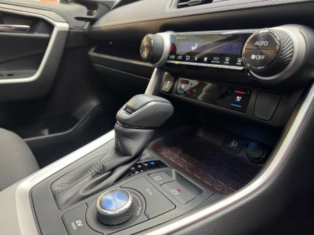 2024 Toyota RAV4 - photo 15