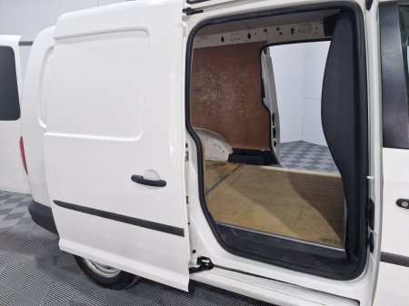 2017 Volkswagen Caddy - photo 17
