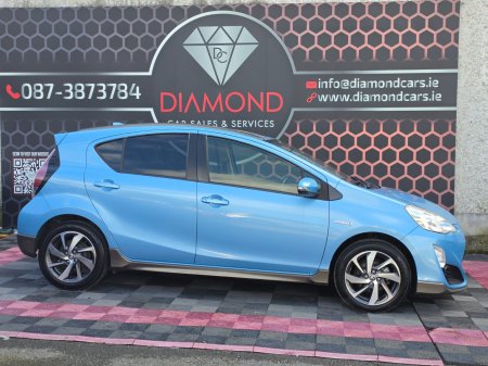 2015 Toyota Aqua - photo 8