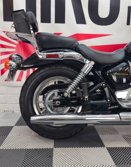2010 Triumph Bonneville - photo 2