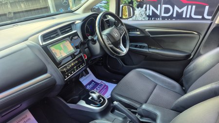 2017 Honda Fit - photo 9