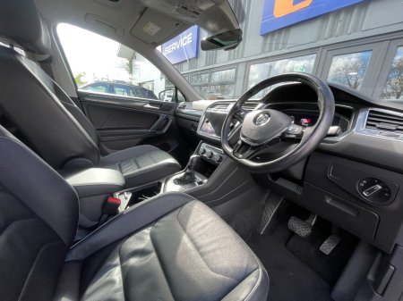 2020 Volkswagen Tiguan - photo 9