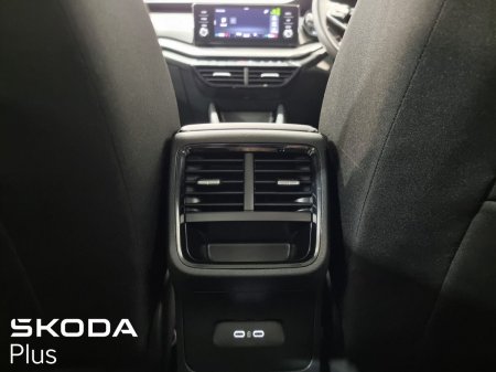 2022 Skoda Octavia - photo 24