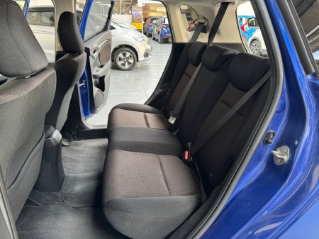 2015 Honda Fit - photo 18