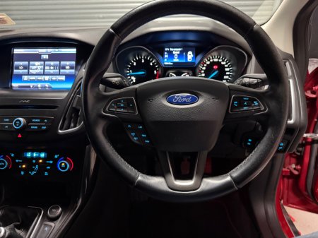 2016 Ford Focus - photo 10