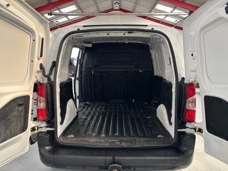 2021 Toyota Proace City - photo 10