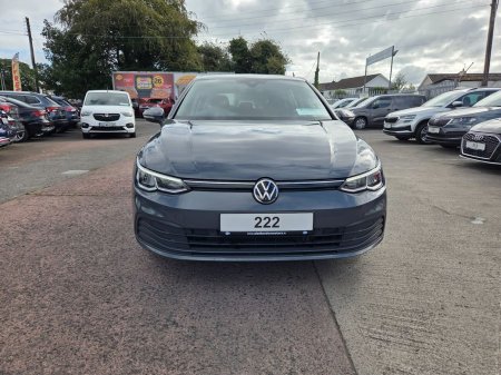 2022 Volkswagen Golf - photo 2