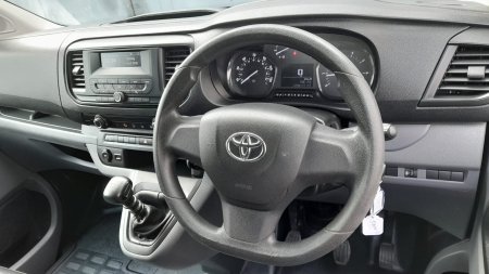 2020 Toyota Proace - photo 5