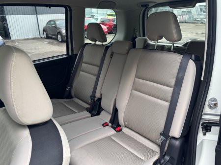 2017 Nissan Serena - photo 20