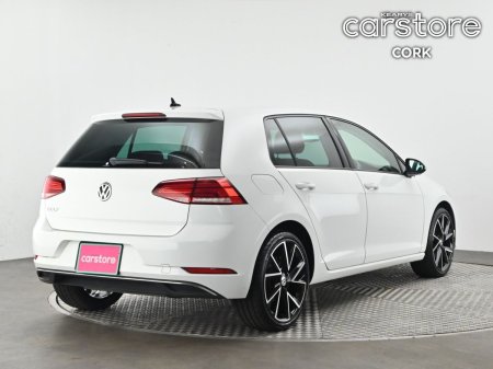 2019 Volkswagen Golf - photo 5
