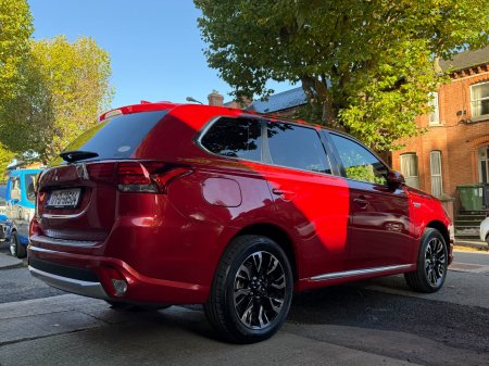 2017 Mitsubishi Outlander - photo 5