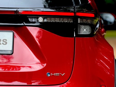 2025 Toyota Yaris Cross - photo 43