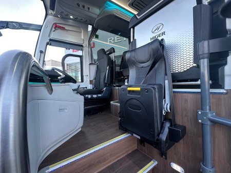 2026 Higer V Series V12 - photo 12