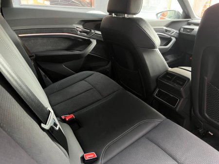 2023 Audi e-tron - photo 26