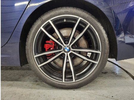 2024 BMW 3-Series - photo 14