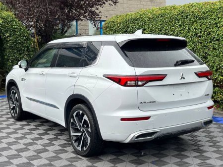 2022 Mitsubishi Outlander - photo 5