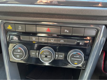 2021 Volkswagen T-Roc - photo 18