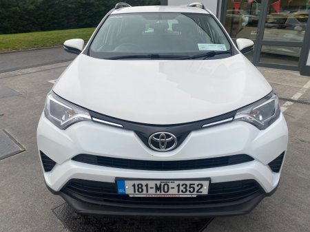 2018 Toyota RAV4 - photo 3