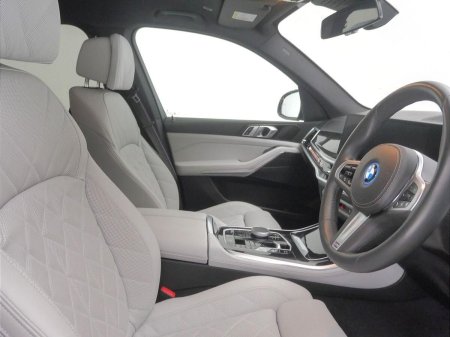 2025 BMW X5 - photo 12