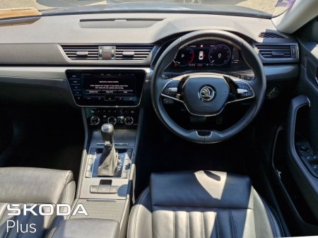 2024 Skoda Superb - photo 2