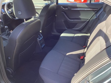 2018 Skoda Octavia - photo 12