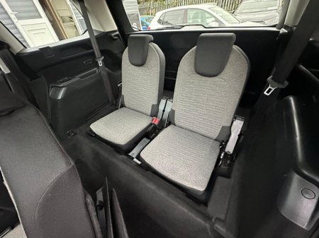 2018 Citroen C4 Picasso - photo 16