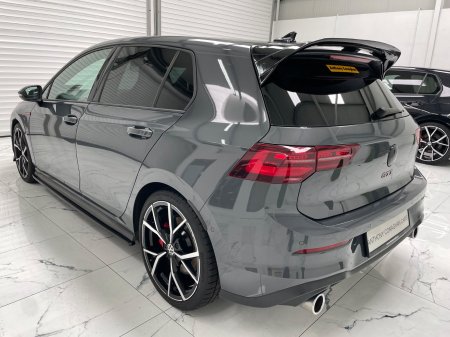 2022 Volkswagen Golf - photo 3