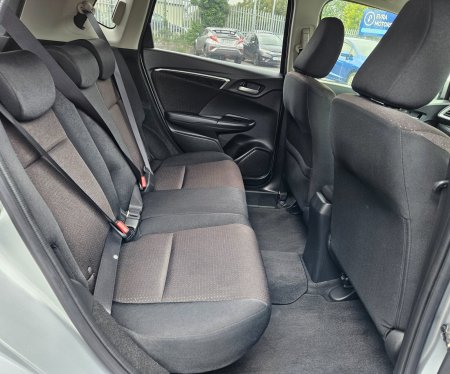 2017 Honda Fit - photo 14