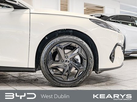 2026 BYD Seal 6 - photo 8