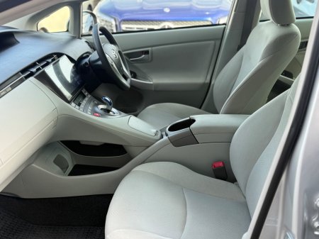 2013 Toyota Prius - photo 7
