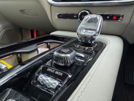2021 Volvo V60 - photo 12