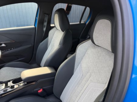 2021 Peugeot 208 - photo 47