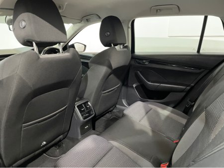 2022 Skoda Octavia - photo 16