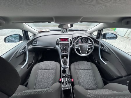 2014 Opel Astra - photo 10